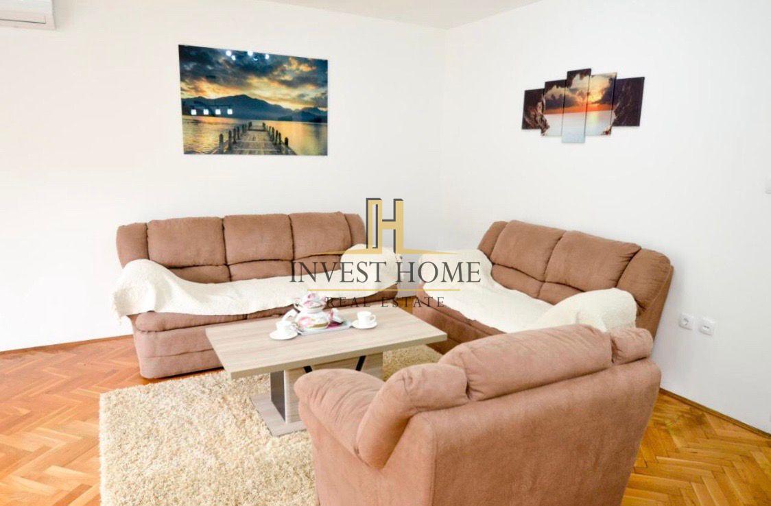 Dvosoban stan, Škaljari, 66m2