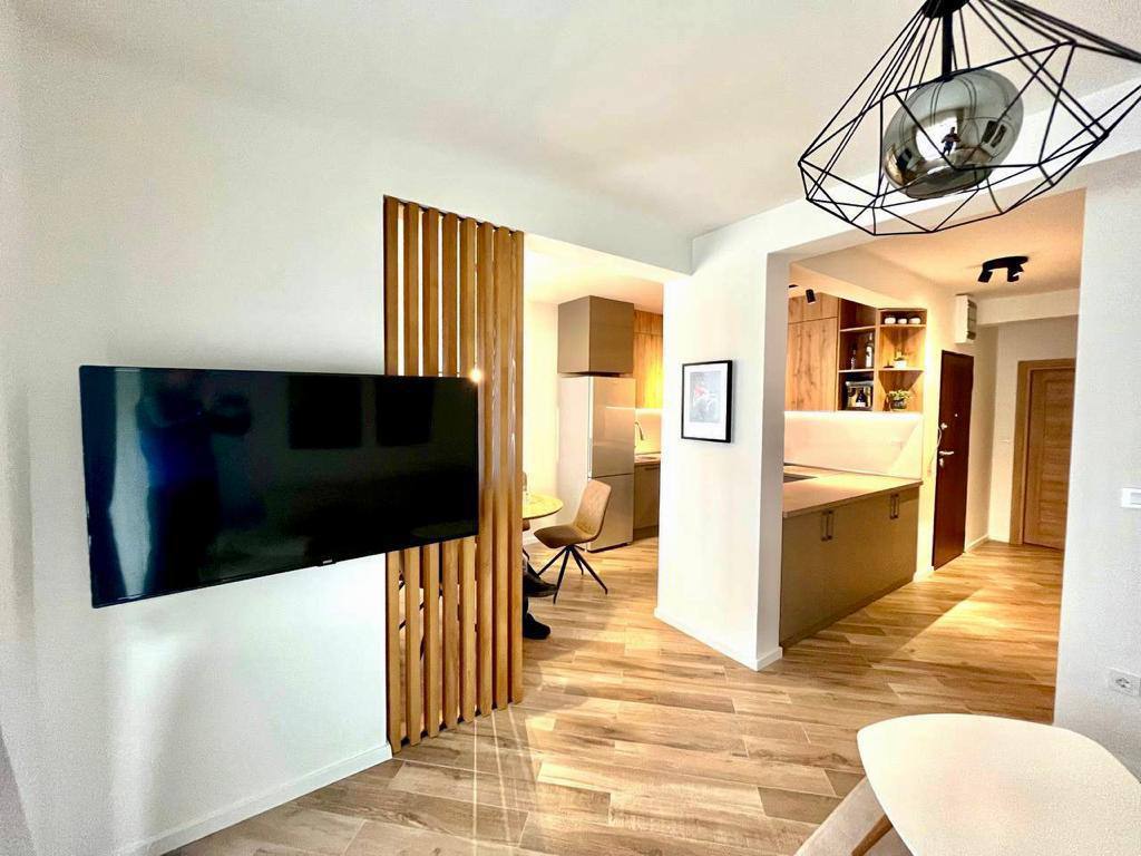 Moderan dvosoban stan 65 m² – Mazina, Tivat