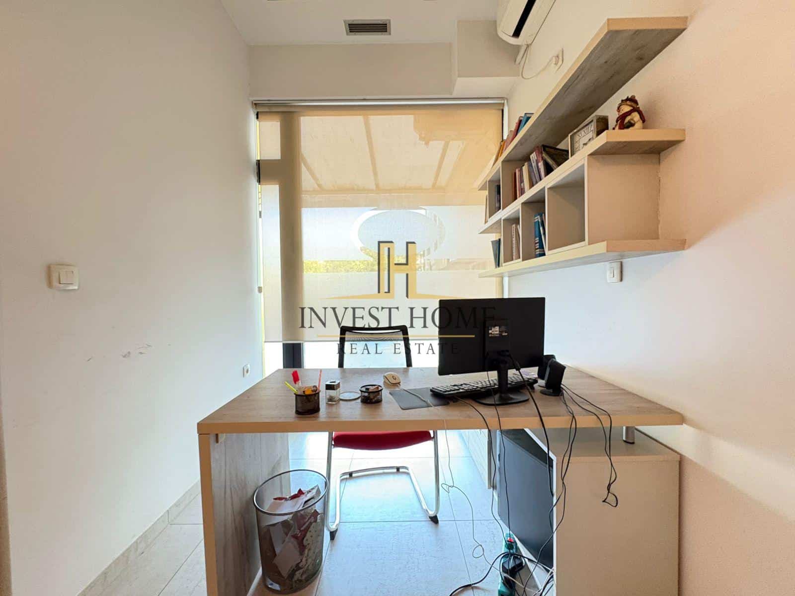 Poslovni prostor, Preko Morače, 16m2