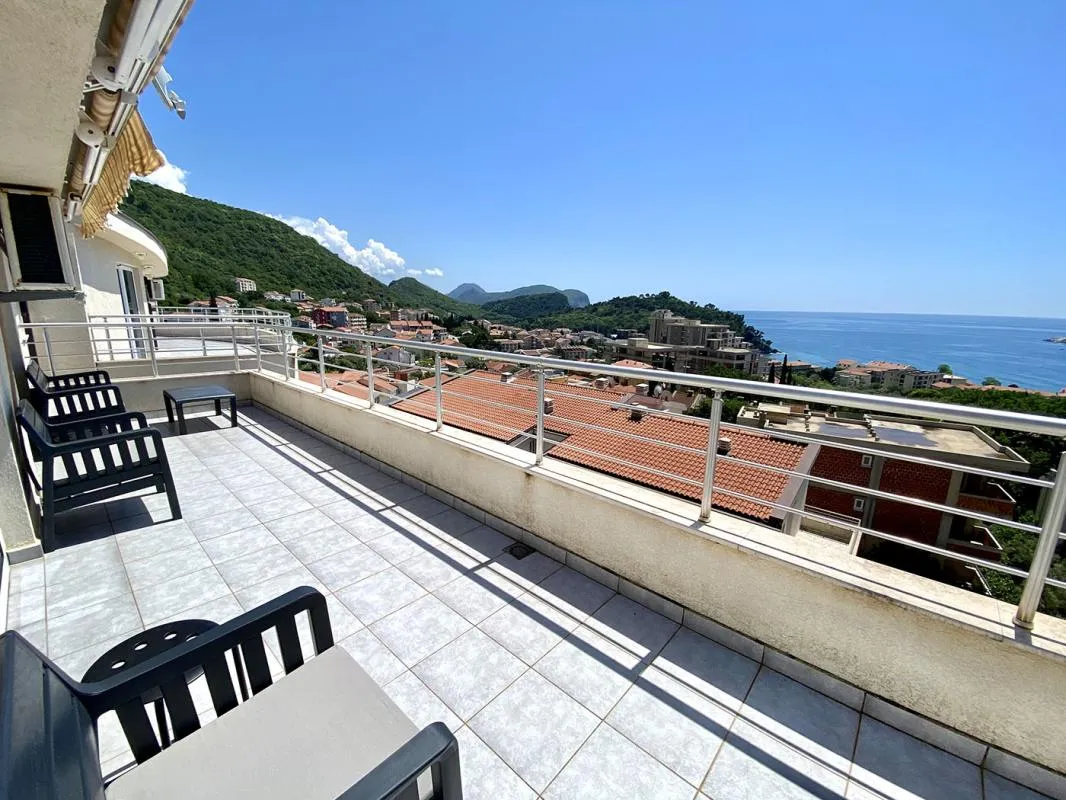 Apartment in Petrovac, 93 m²