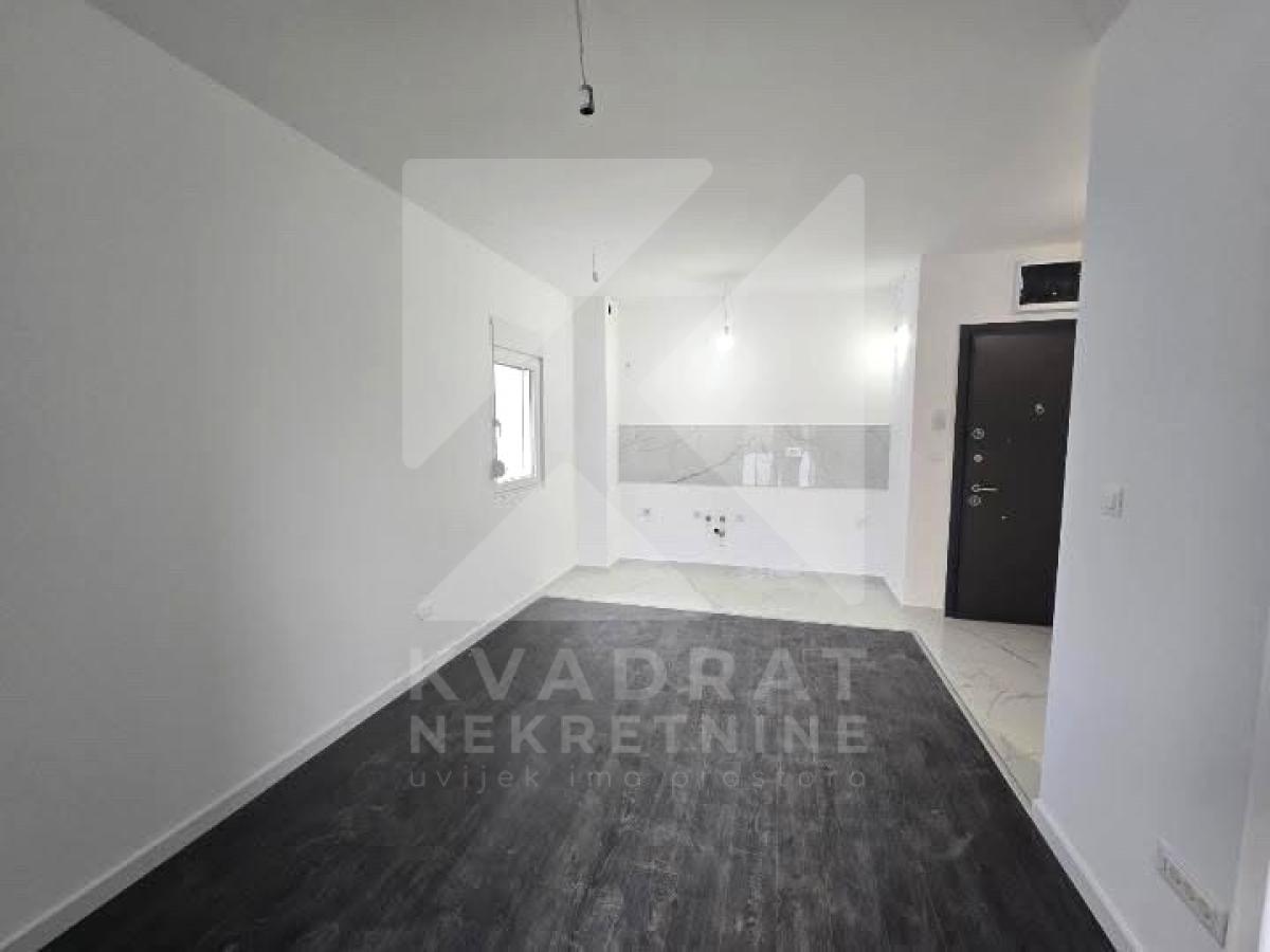 Izdavanje, Garsonjera, Podgorica, Zabjelo, 27m2