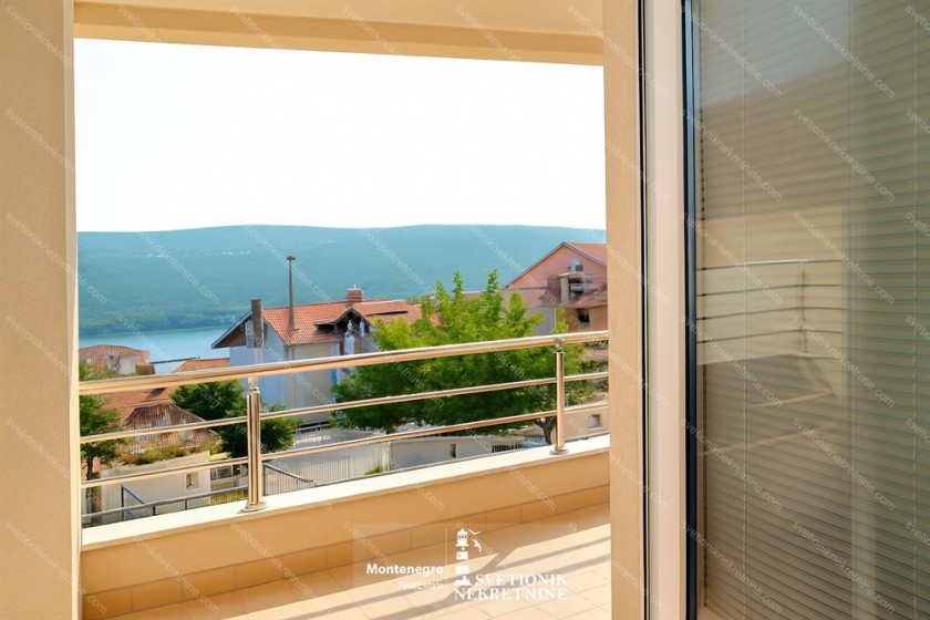 Prodajem Stan-Apartman, Đenovići