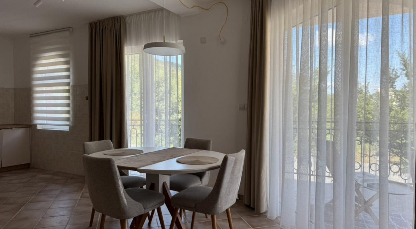 Apartment with two bedrooms in a complex with a swimming pool, Lastva Grbaljska