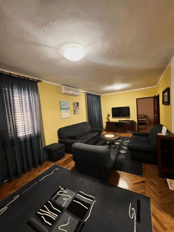 Квартира в Sutomore, 105 m²