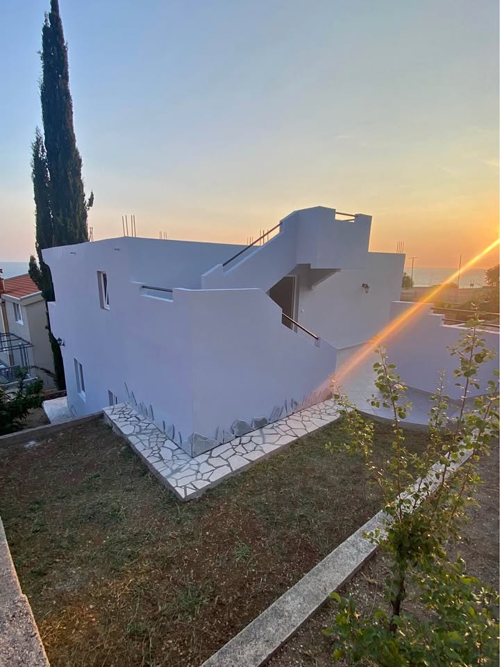 Prodajem Kuću, Dobra Voda, Bar, €175.000