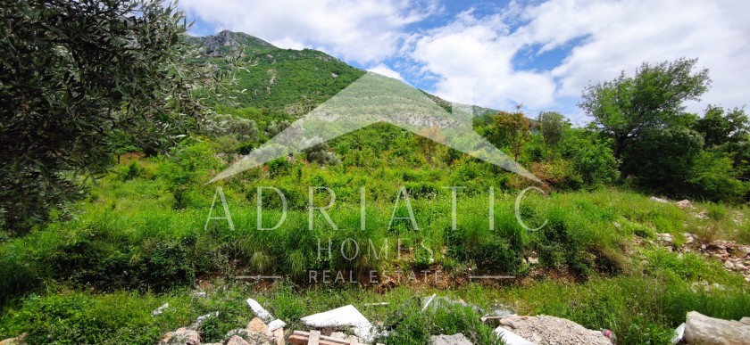 Prodajem Građevinsko Zemljište, Sutomore