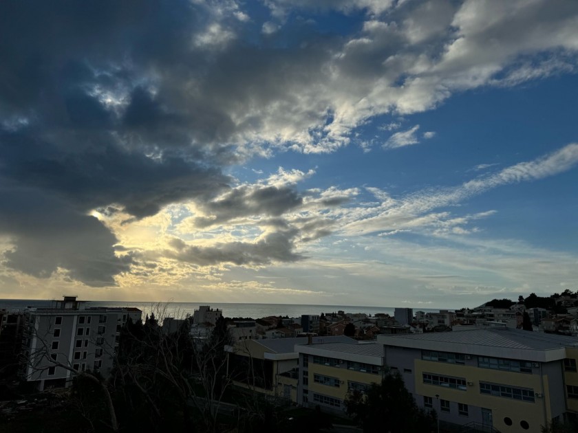 Prodajem Stan-Apartman, Šušanj