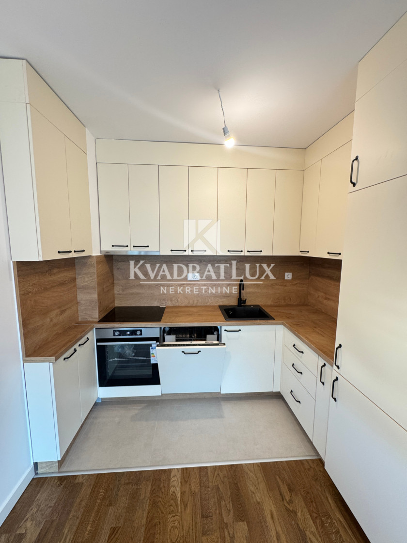 Квартира на продажу, Bar — €145,000