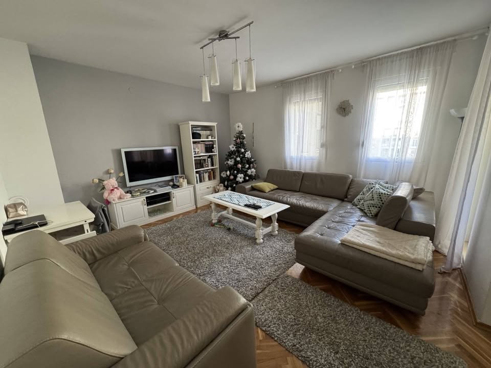 Apartment For Sale, Blok 5, Podgorica, €267.800