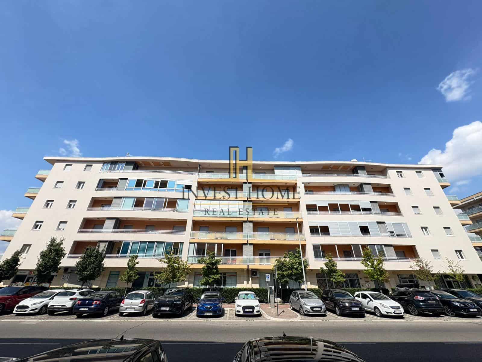 Dvosoban stan, City kvart, 68m2
