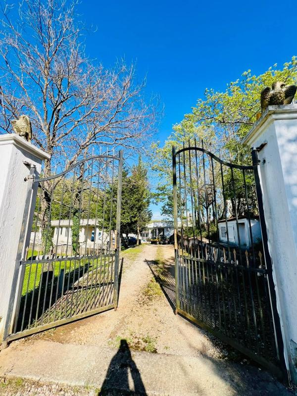 Дом в Utjeha, 348 m²