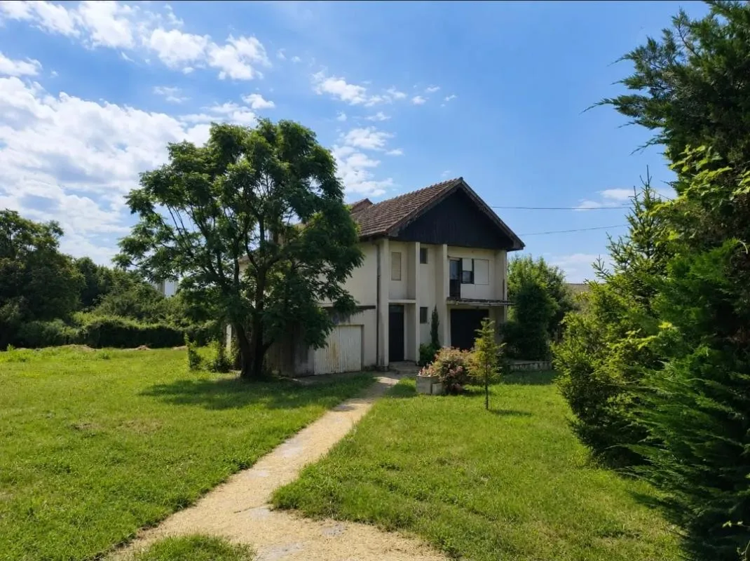House in Spuzh, 136 m²