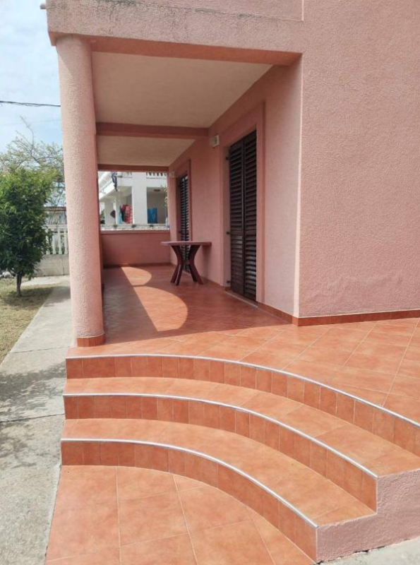 Apartment in Susanj, 110 m²