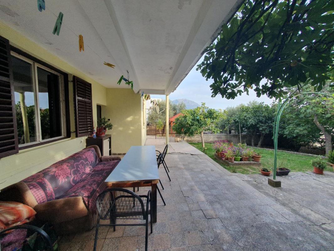 Дом в Susanj, 108 m²