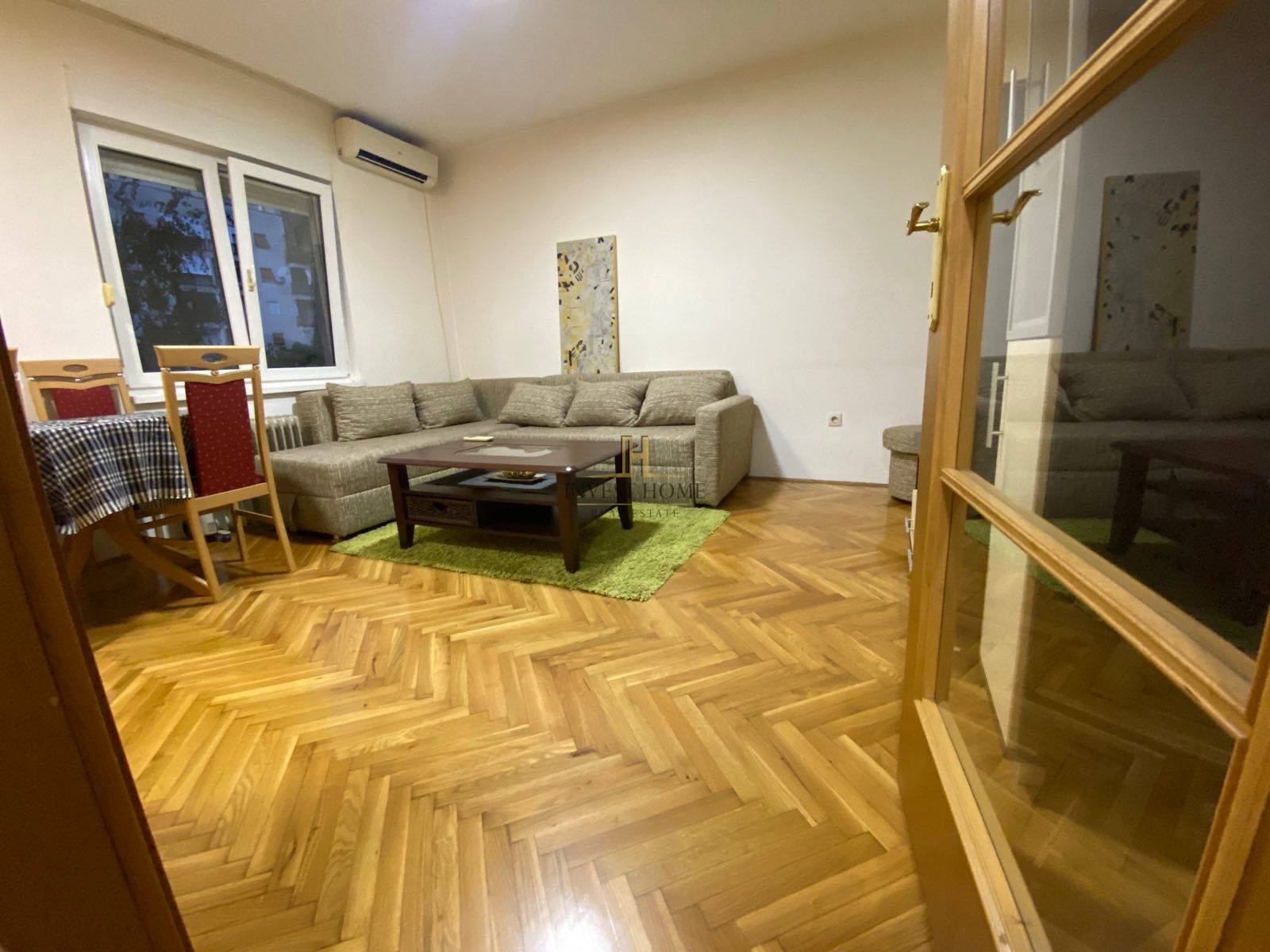 Студия, Блок 6м 27м2