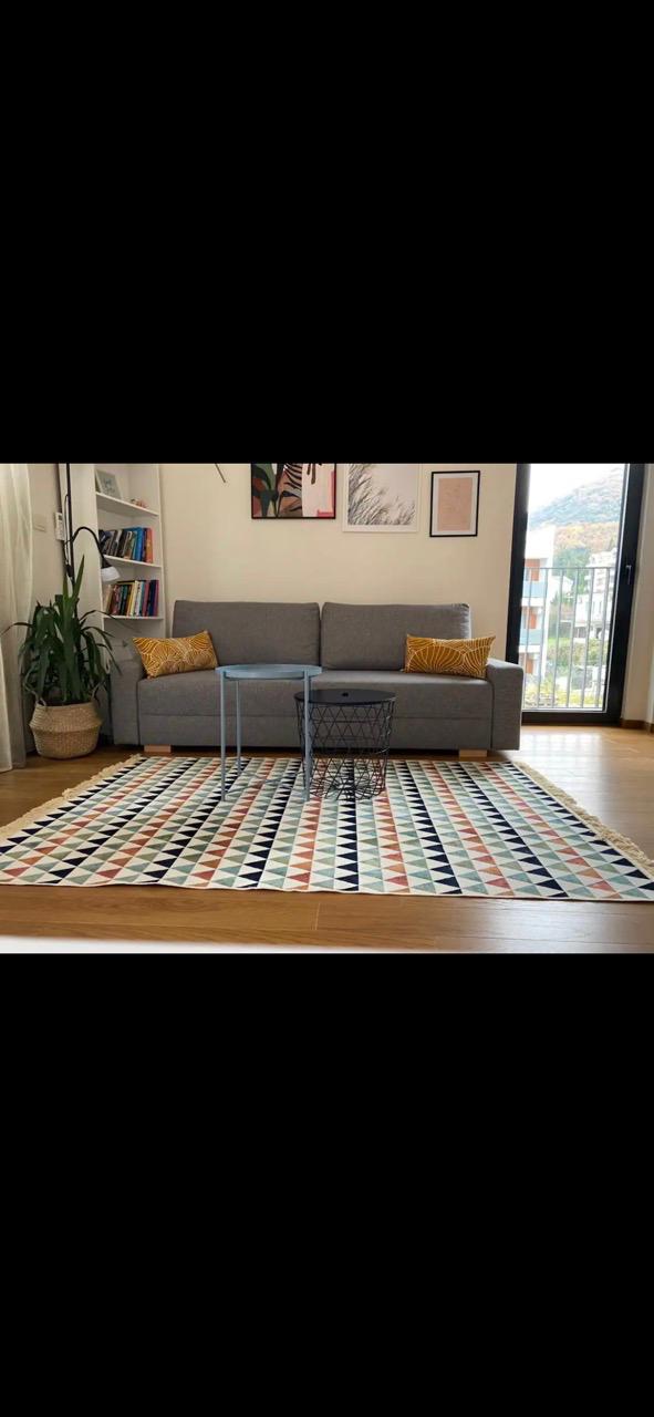 Iznajmljujem Stan-Apartman, Donja Lastva