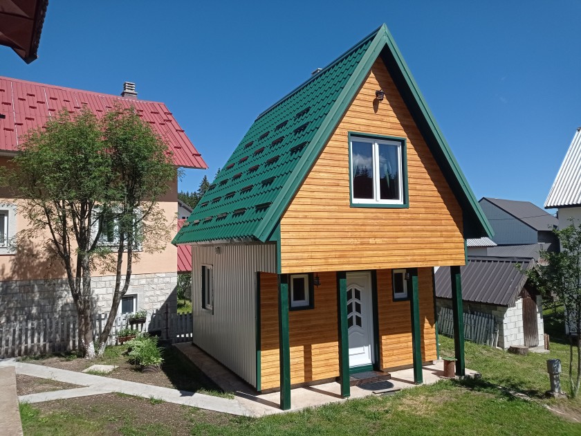 House For Rent, Žabljak
