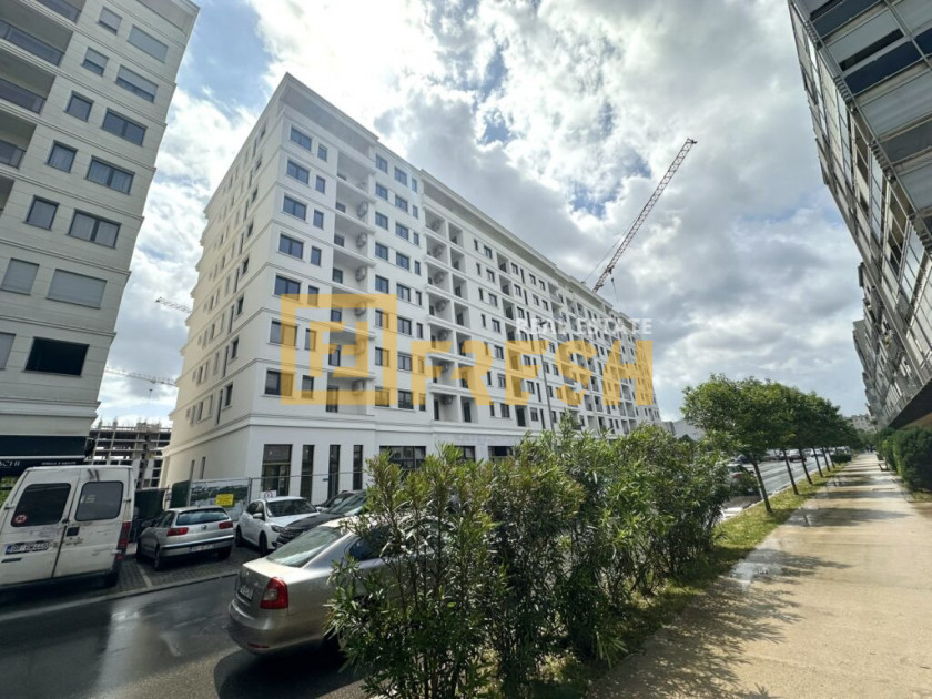 Prodajem Stan-Apartman, Tološi