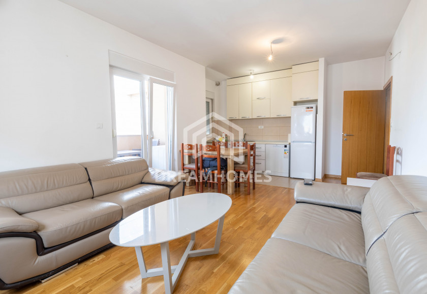 IZDAVANJE – DVOSOBAN STAN | TUŠKI PUT, PODGORICA | 57 m² | 450 €