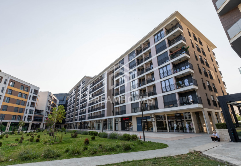 IZDAVANJE – DVOSOBAN STAN | ZGRADA LINEA – PORED CAPITAL PLAZA, PODGORICA | 82 m