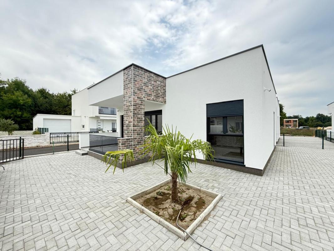 House in Ulcinj, 86 m²