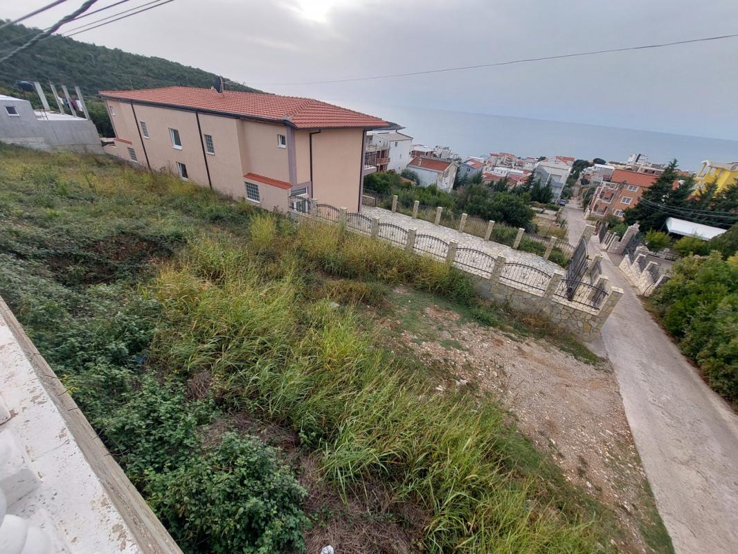 Земельный участок в Utjeha, 421 m²