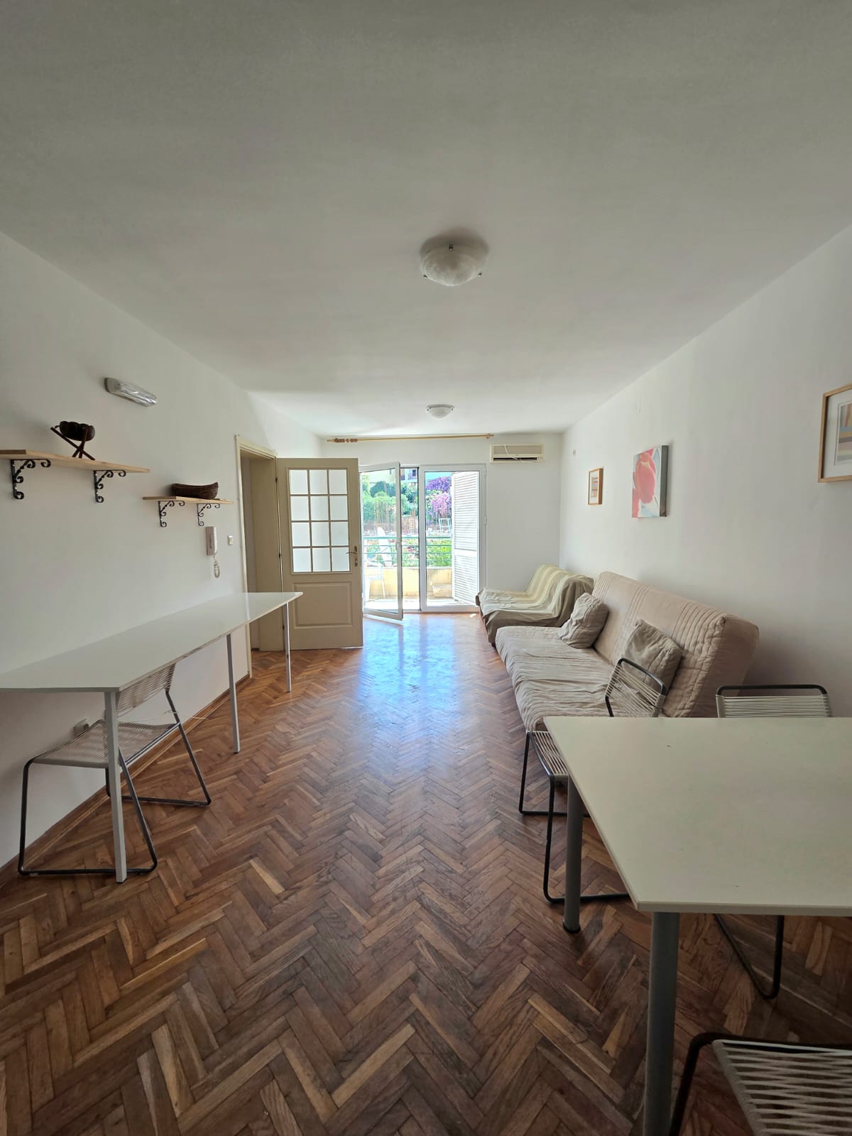 Prodajem Stan-Apartman, Bečići
