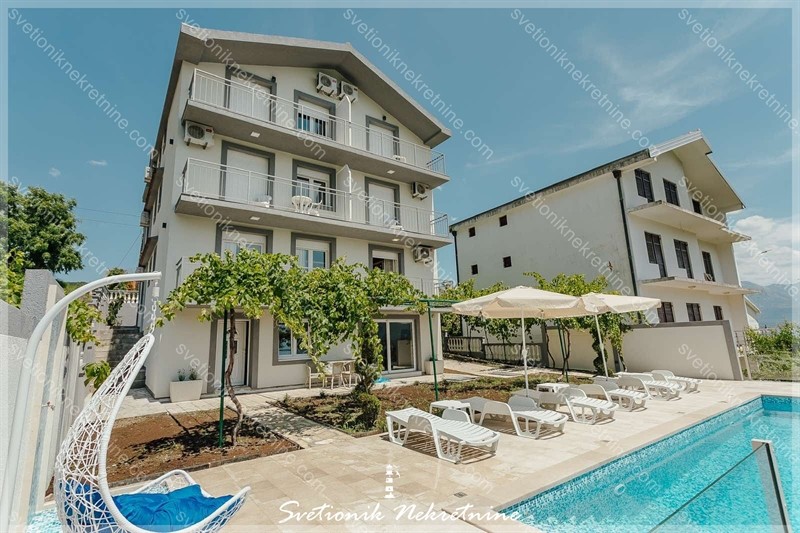 Продается дом, Биела