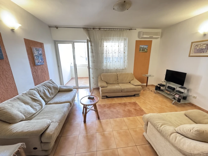 Apartment for Rent, Budva — €750