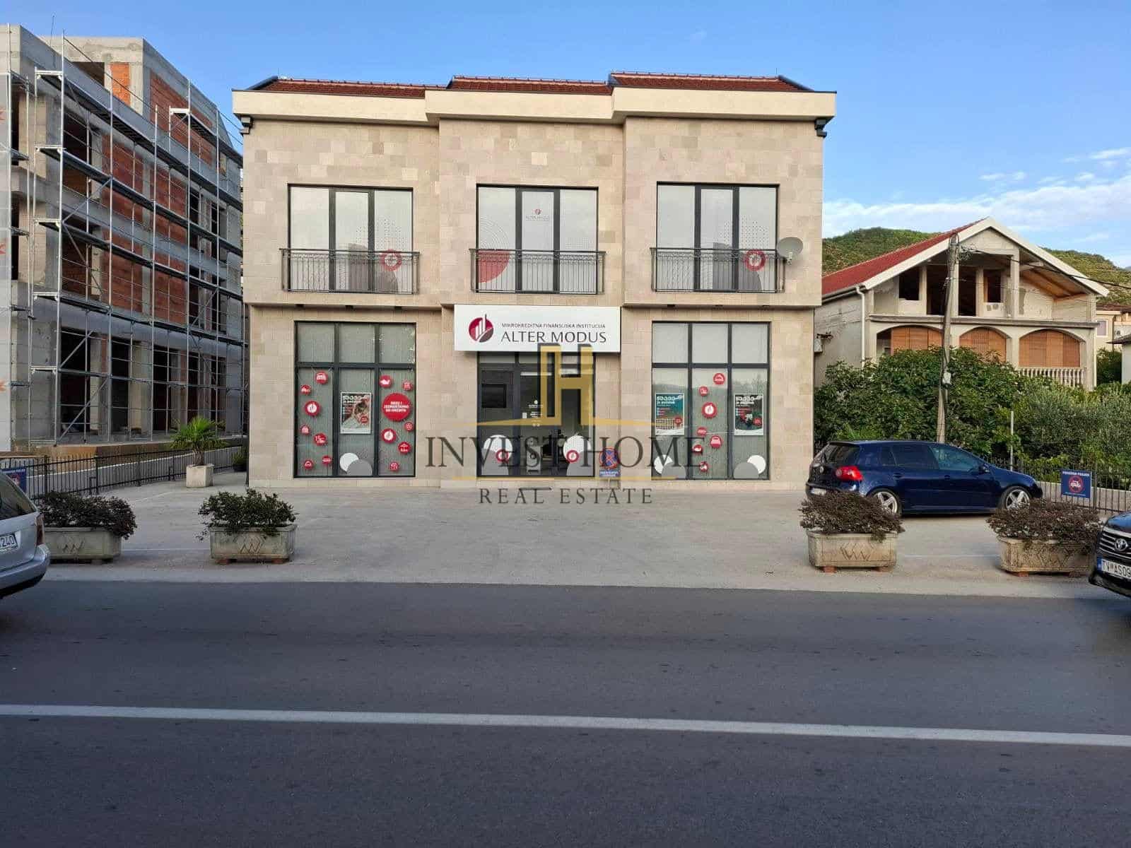 Poslovni prostor, Kalimanj, 160m2