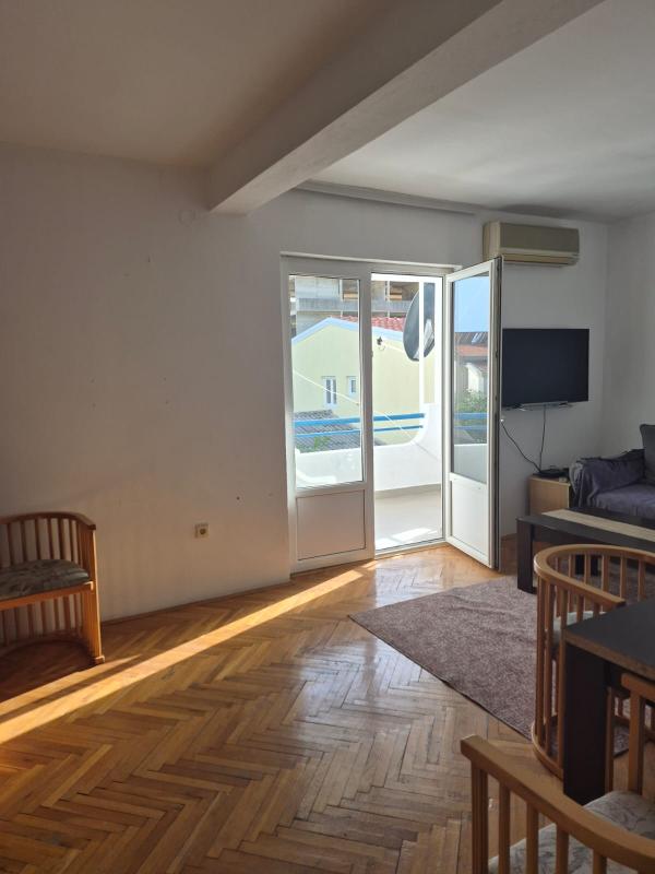 Квартира в Petrovac, 59 m²