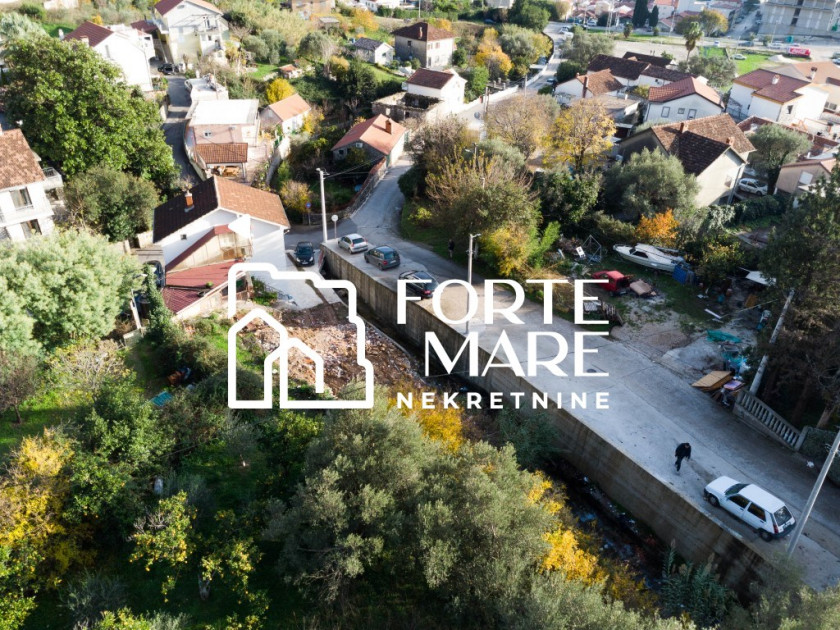 Prodajem Zemljište, Baošići, Herceg Novi