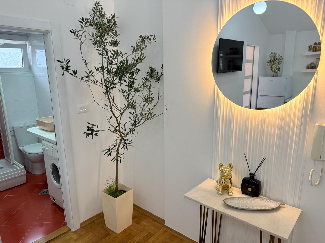 Prodajem Stan-Apartman, Petrovac