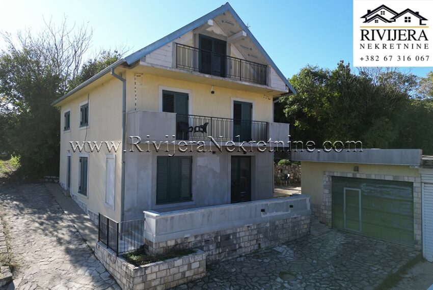 House For Sale, Radovići