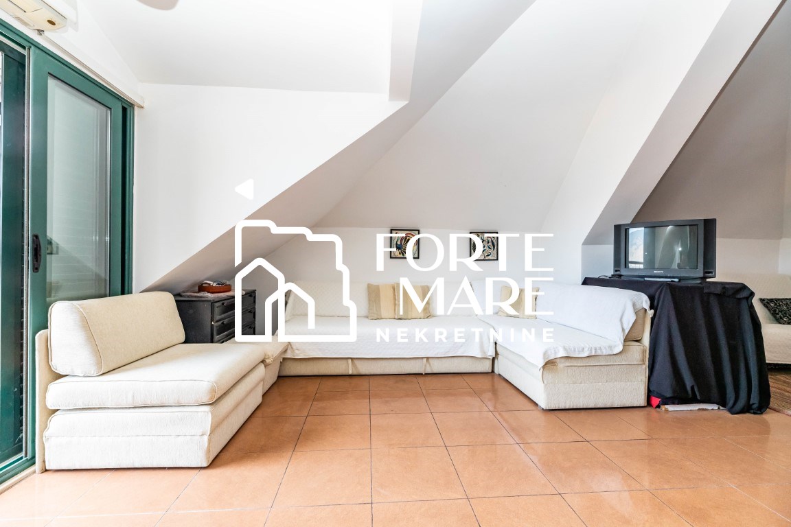 Prodajem Stan-Apartman, Herceg Novi, Stari grad