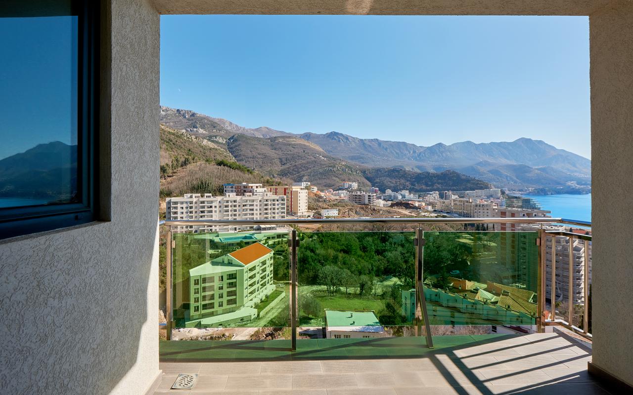 Квартира в Becici, 51 m²