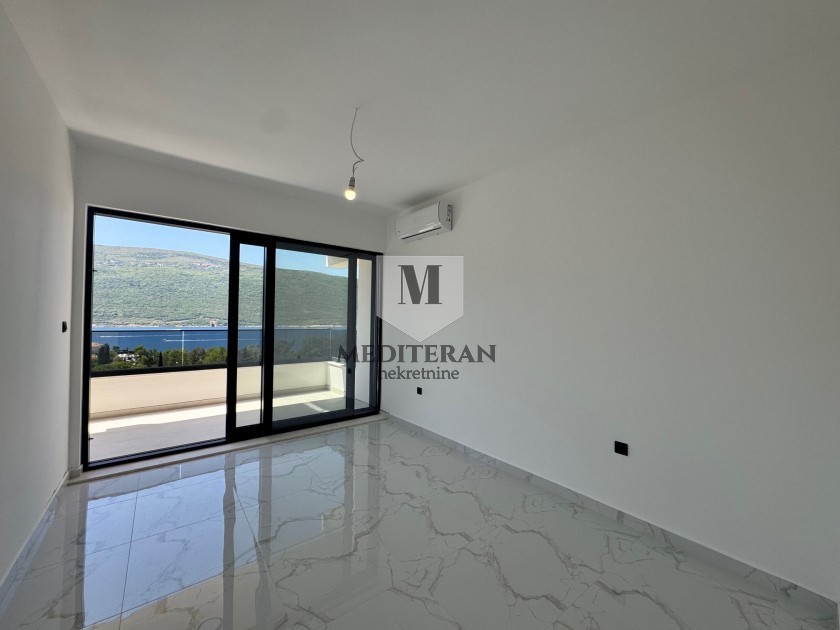 Prodajem Stan-Apartman, Kumbor