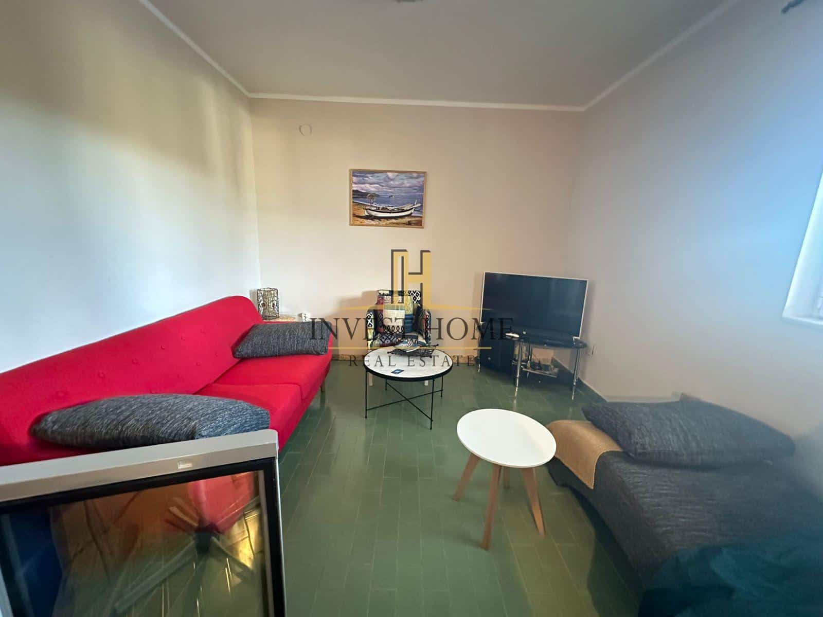 Dvosoban stan, Radovići, 60m2