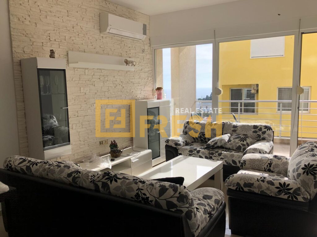 Dvosoban namješten stan, 100m2, Ulcinj-Pinješ, Prodaja