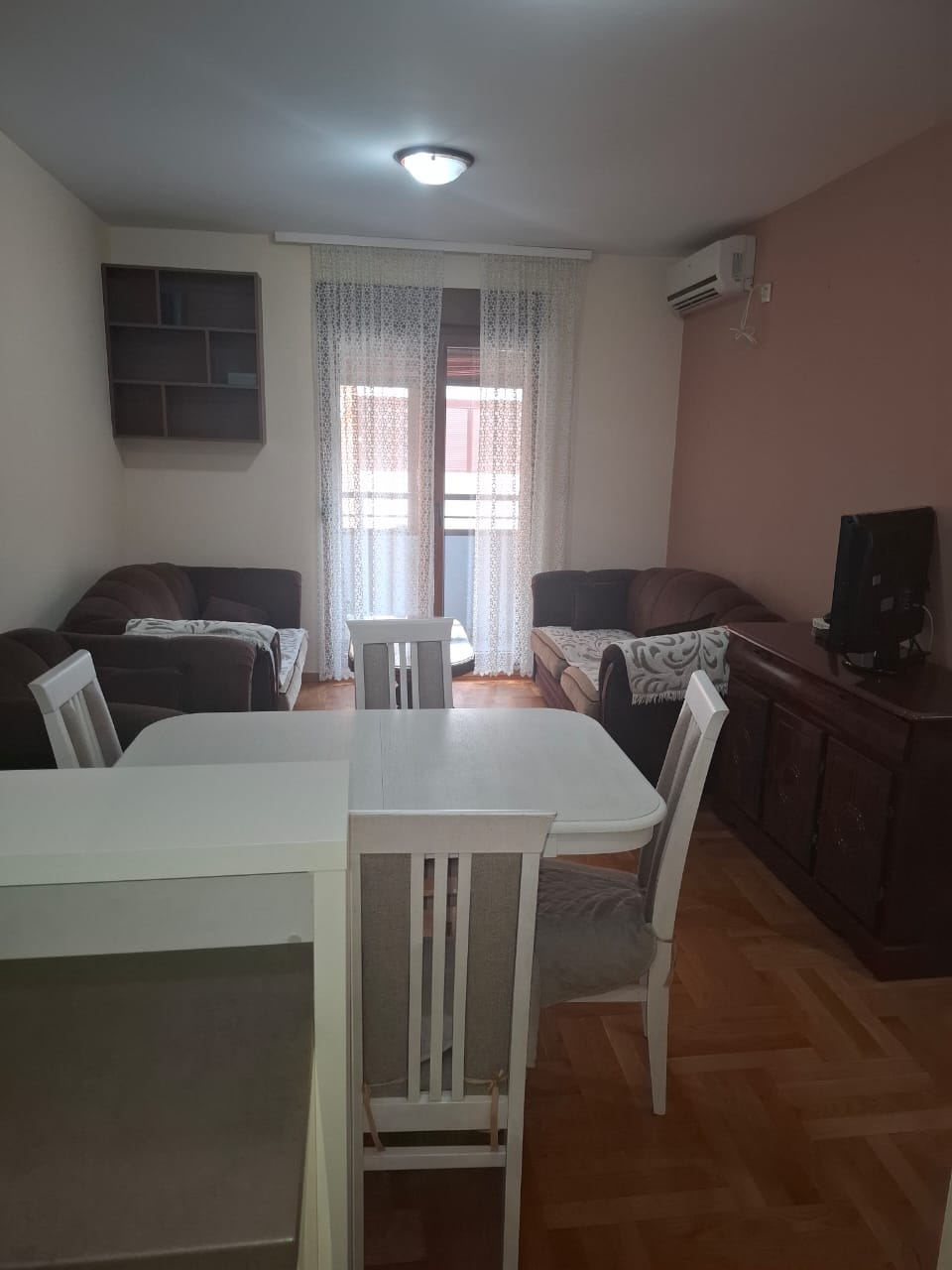One-Bedroom Apartment for Rent – Stari Aerodrom
