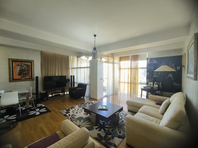 FOR SALE – Two-bedroom apartment with a view of the Morača River, Podgorica