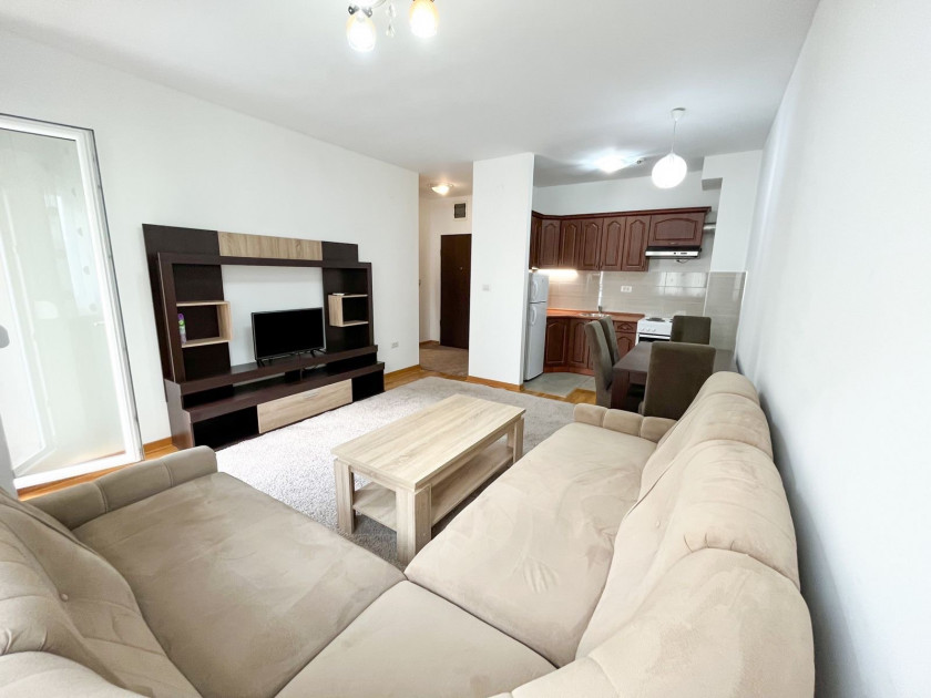 Iznajmljujem Stan-Apartman 45m2, City Kvart-Delta