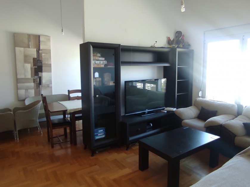 Apartment For Sale, Bar
