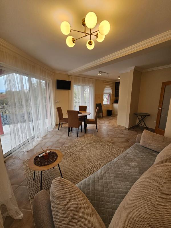 Apartment in Budva, 79 m²