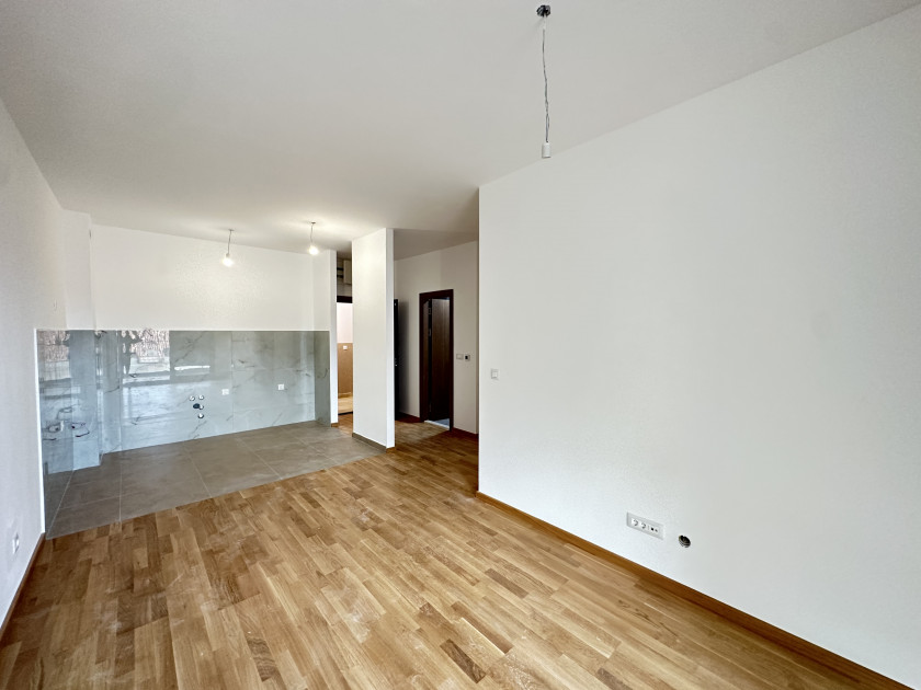 Prodajem Stan-Apartman, Rozino
