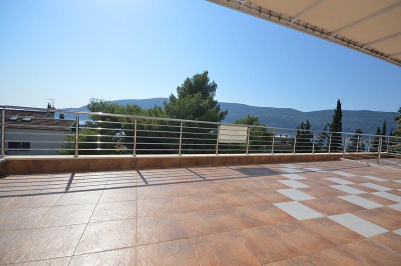 Trosoban Stan Herceg Novi ul Dr Jovna Bijelica