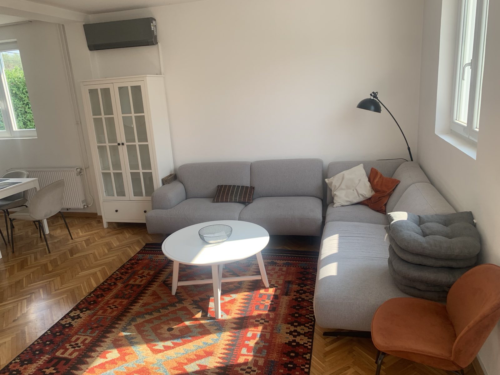 Luxury House in Zagorica For Rent