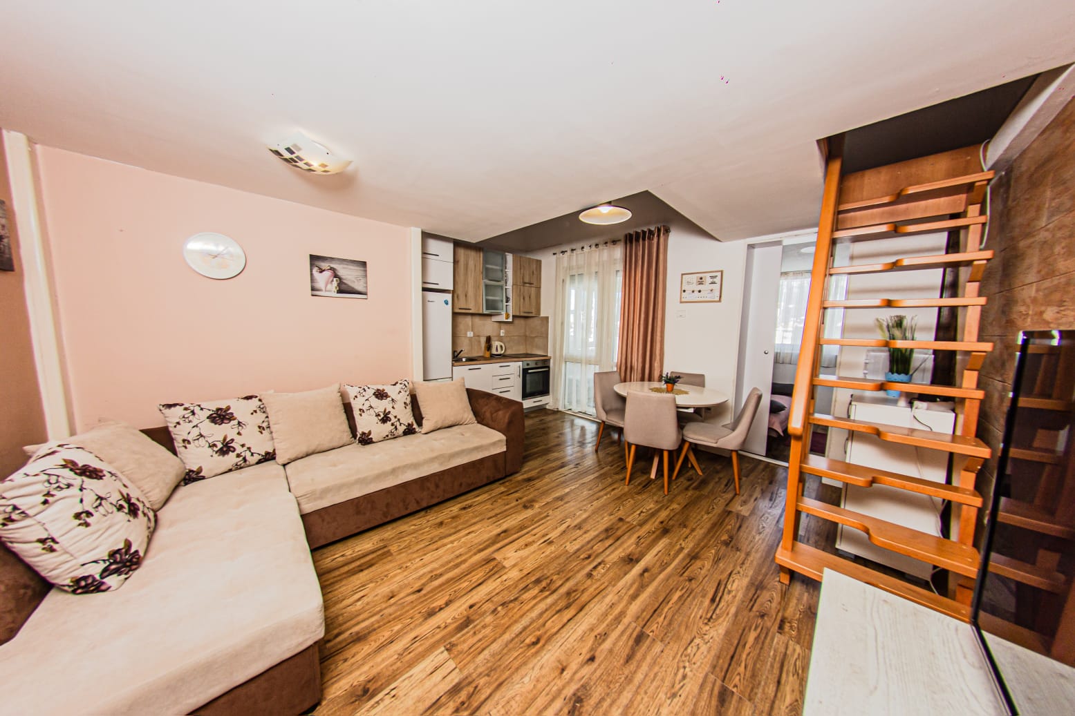 Apartment For Sale, Bar, €110.000