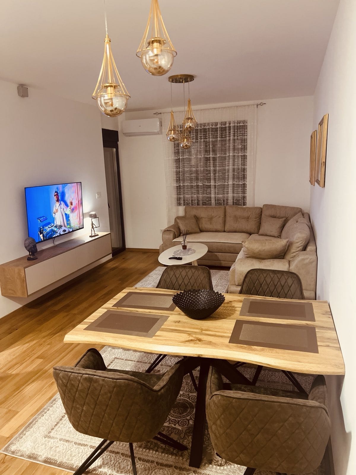 One-Bedroom Apartment for Rent – City Kvart (Acton)