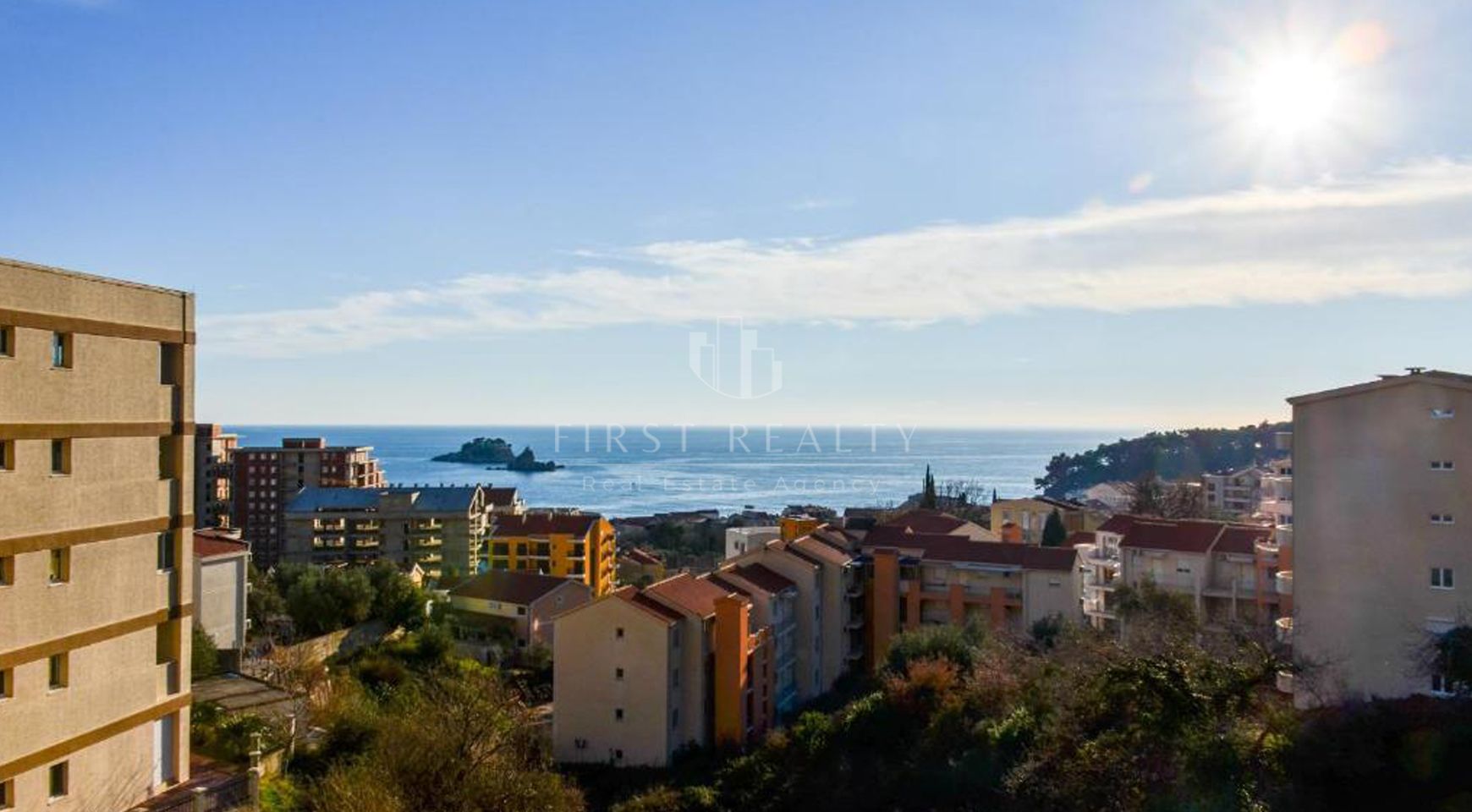 One bedroom apartment with panoramic view